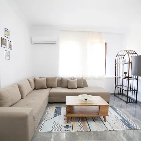 Our In Konyaaltin Apartment