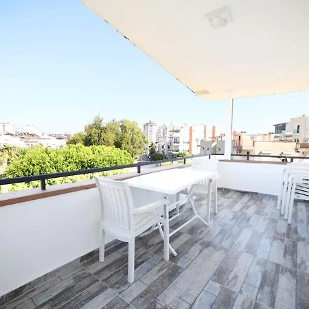 Apartment Our In Konyaaltin Antalya